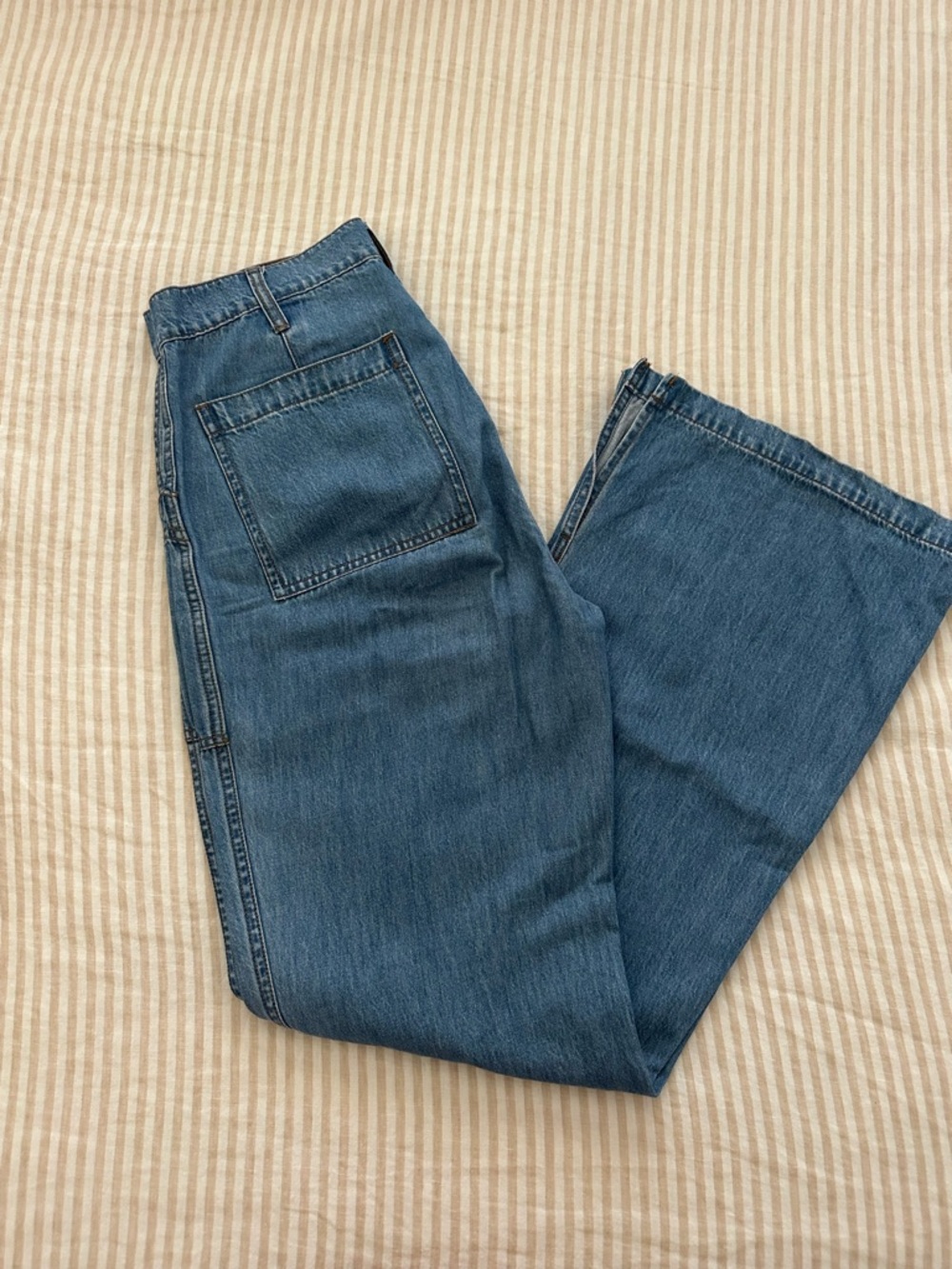Madewell Relexed Loose Flare Jean